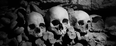 Catacombes Paris crânes